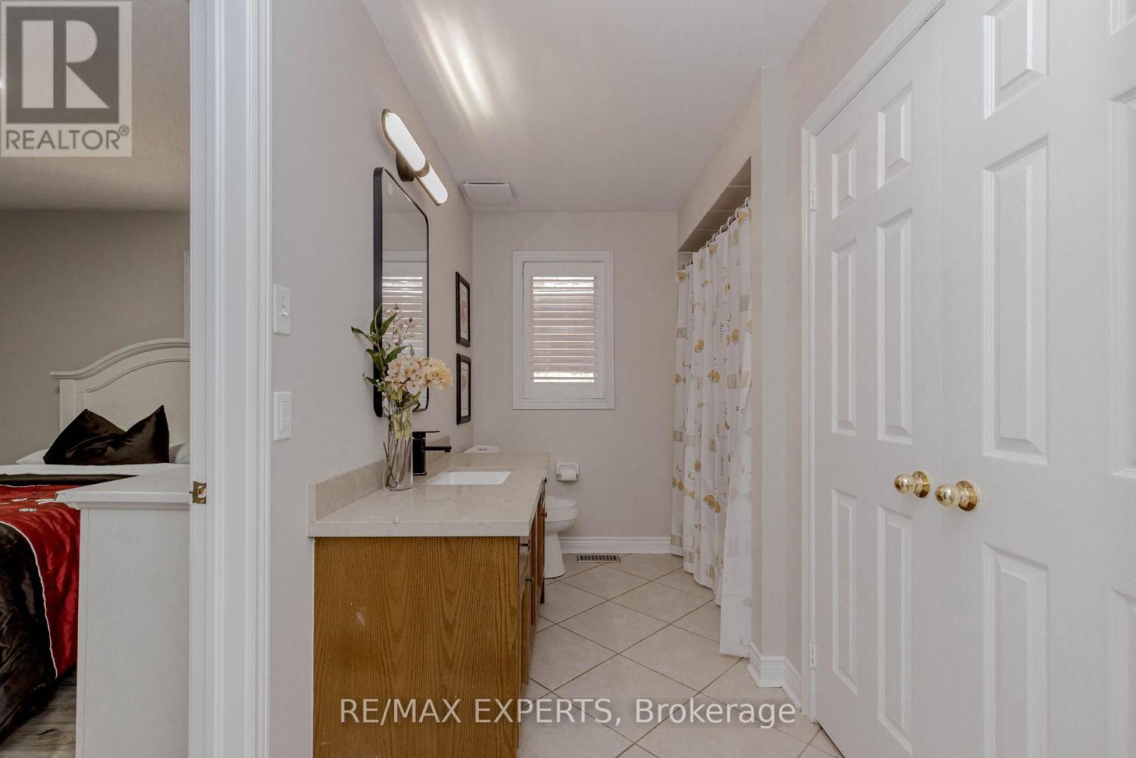 5 Temple West Crescent, Ajax, Ontario  L1T 4J5 - Photo 24 - E12485394