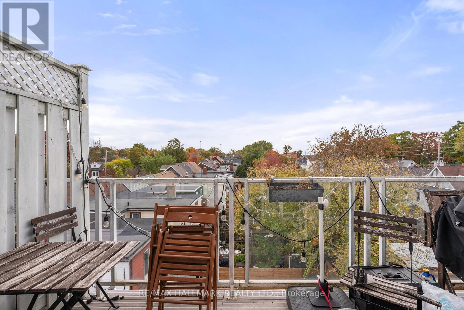 2151 Danforth Avenue, Toronto, Ontario  M4C 1K2 - Photo 13 - E12485429