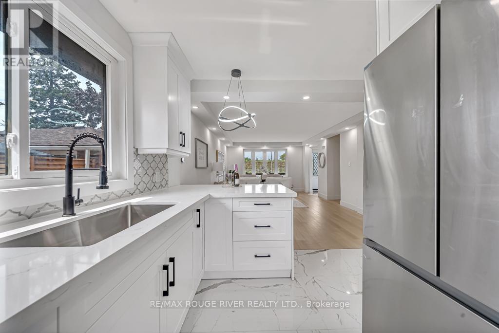 Main - 1341 Park Road S, Oshawa, Ontario  L1J 4K3 - Photo 14 - E12485438