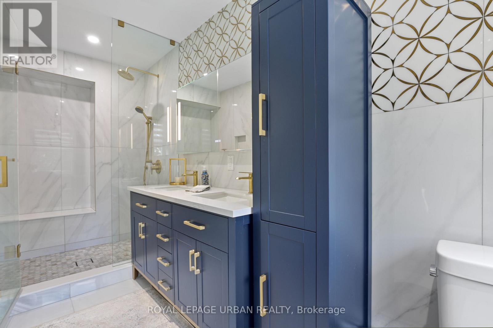 182 Parkview Hill Crescent, Toronto, Ontario  M4B 1R8 - Photo 23 - E12485451