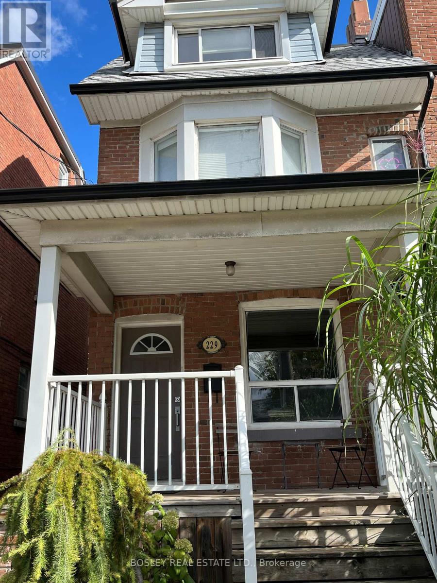 BASEMENT - 229 WOODBINE AVENUE, Toronto, Ontario
