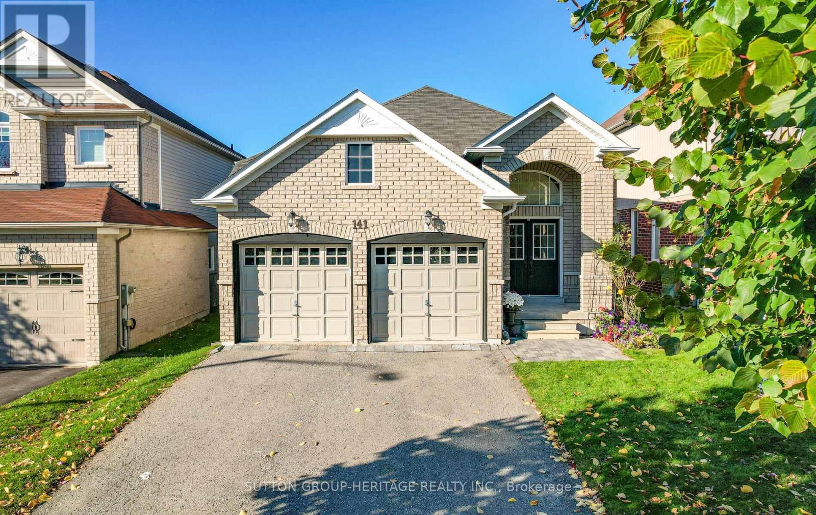 141 DADSON DRIVE, Clarington, Ontario