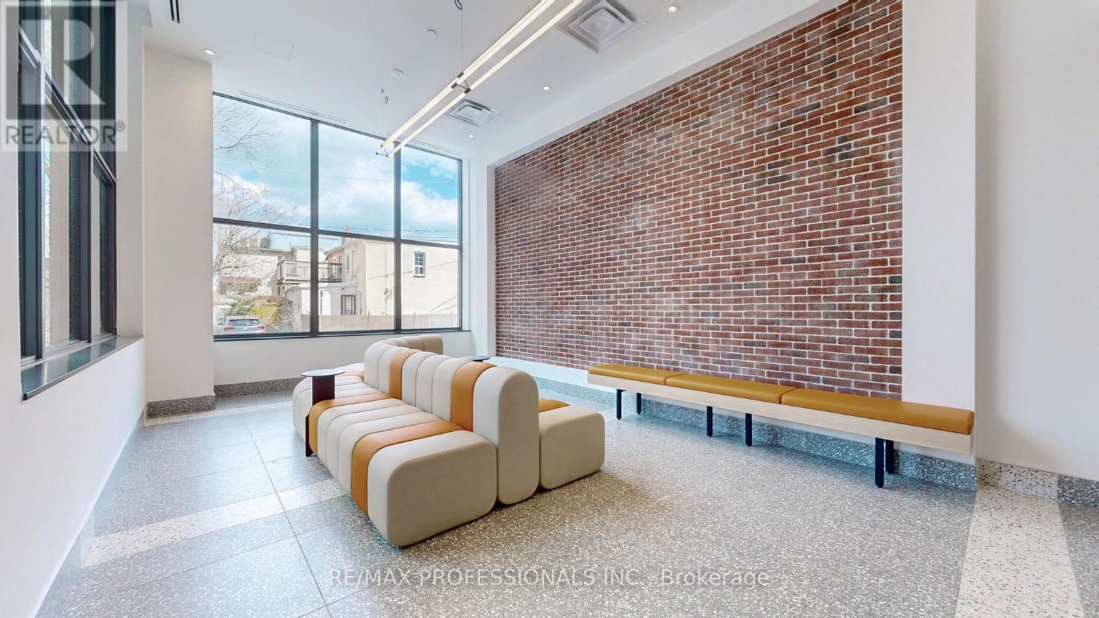 311 - 150 Logan Avenue, Toronto, Ontario  M4M 0E4 - Photo 5 - E12485528