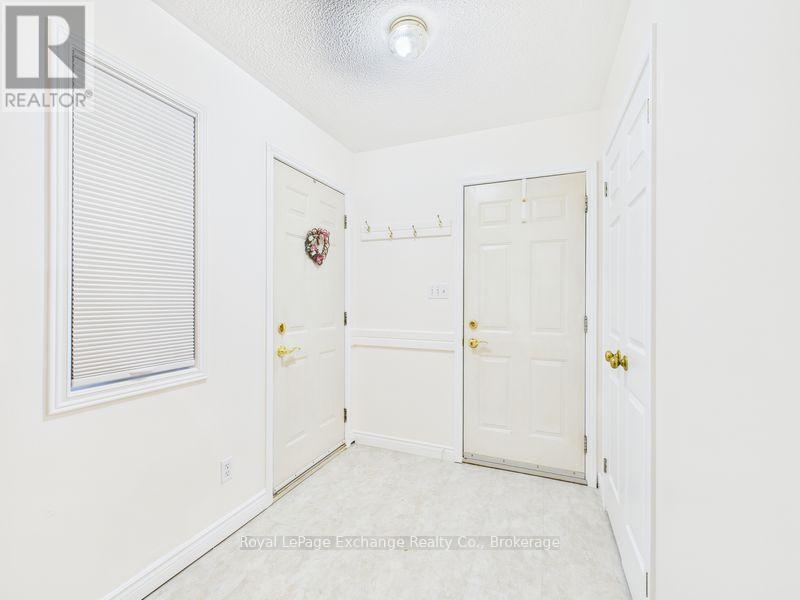 1 - 390 Macdougall Drive, Kincardine, Ontario  N2Z 3B1 - Photo 2 - X12485591