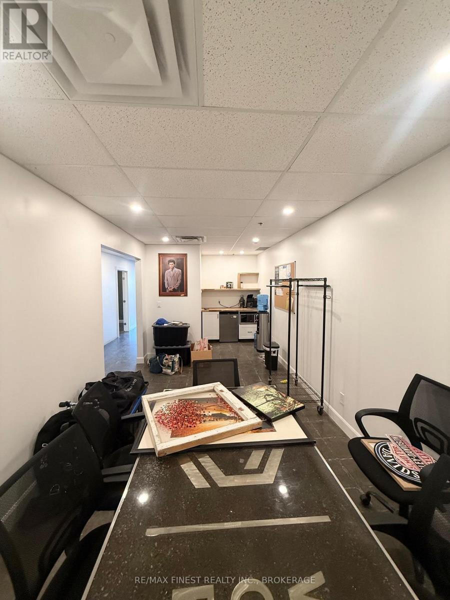 7 - 496 Discovery Avenue, Kingston (Kingston East (Incl Barret Crt)), Ontario  K7K 7E9 - Photo 12 - X12485583