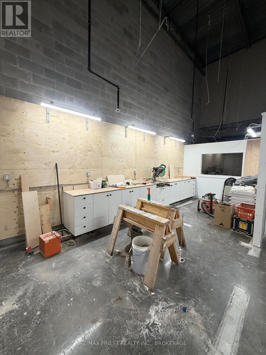 7 - 496 Discovery Avenue, Kingston (Kingston East (Incl Barret Crt)), Ontario  K7K 7E9 - Photo 13 - X12485583