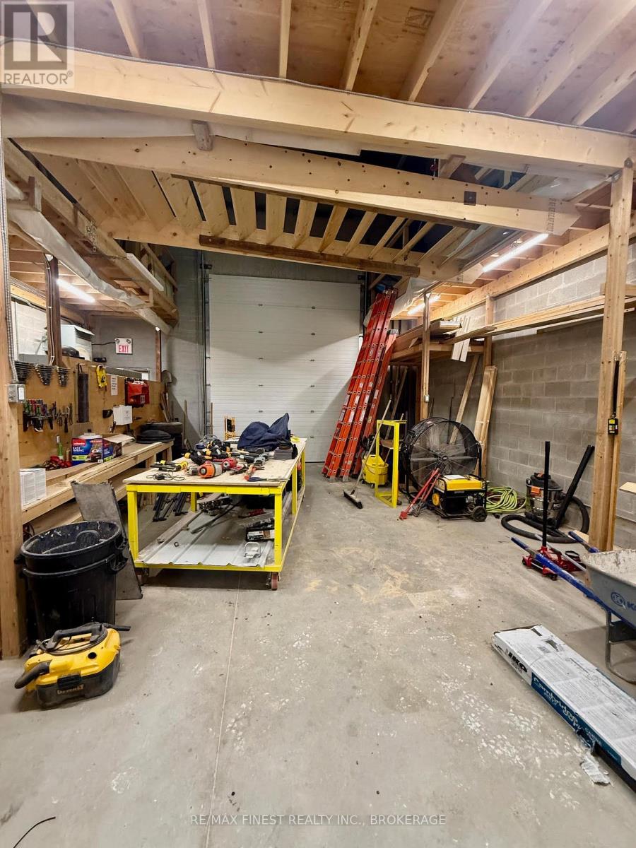 7 - 496 Discovery Avenue, Kingston (Kingston East (Incl Barret Crt)), Ontario  K7K 7E9 - Photo 14 - X12485583