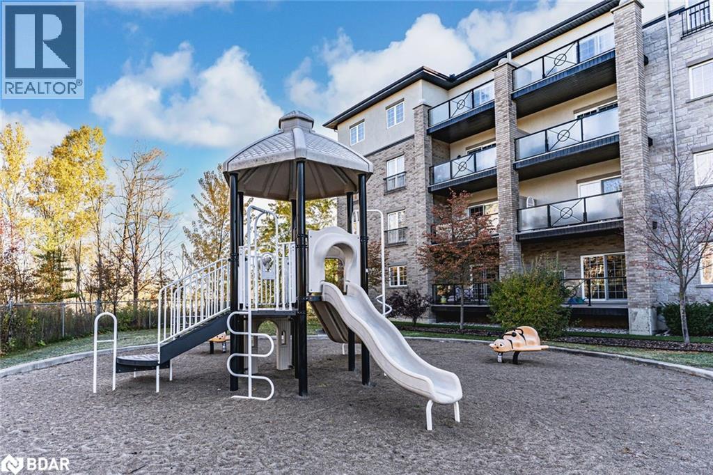 40 Ferndale Drive S Unit# 402, Barrie, Ontario  L4N 2L3 - Photo 15 - 40769806