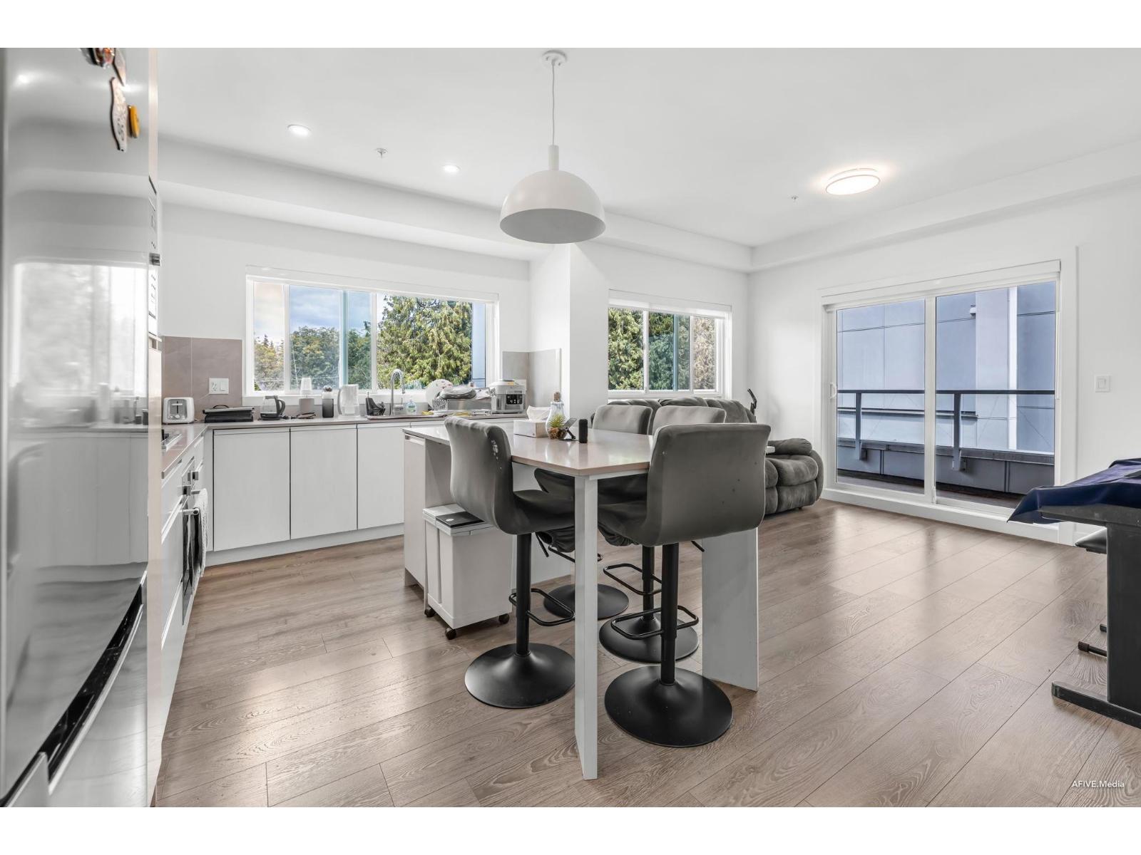 314 14225 103a Avenue, Surrey, British Columbia  V3T 1T1 - Photo 7 - R3062236