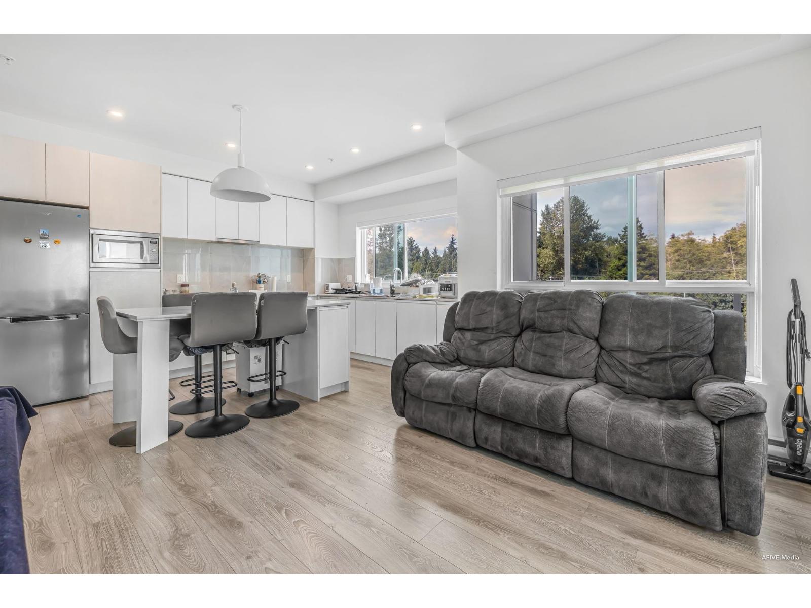 314 14225 103a Avenue, Surrey, British Columbia  V3T 1T1 - Photo 11 - R3062236