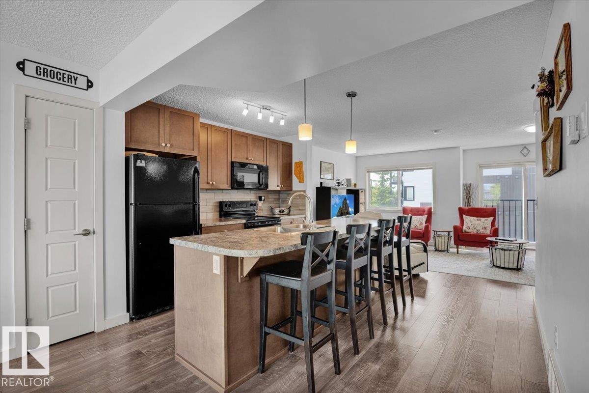 1628 33a St Nw, Edmonton, Alberta  T6T 0Y1 - Photo 1 - E4454993