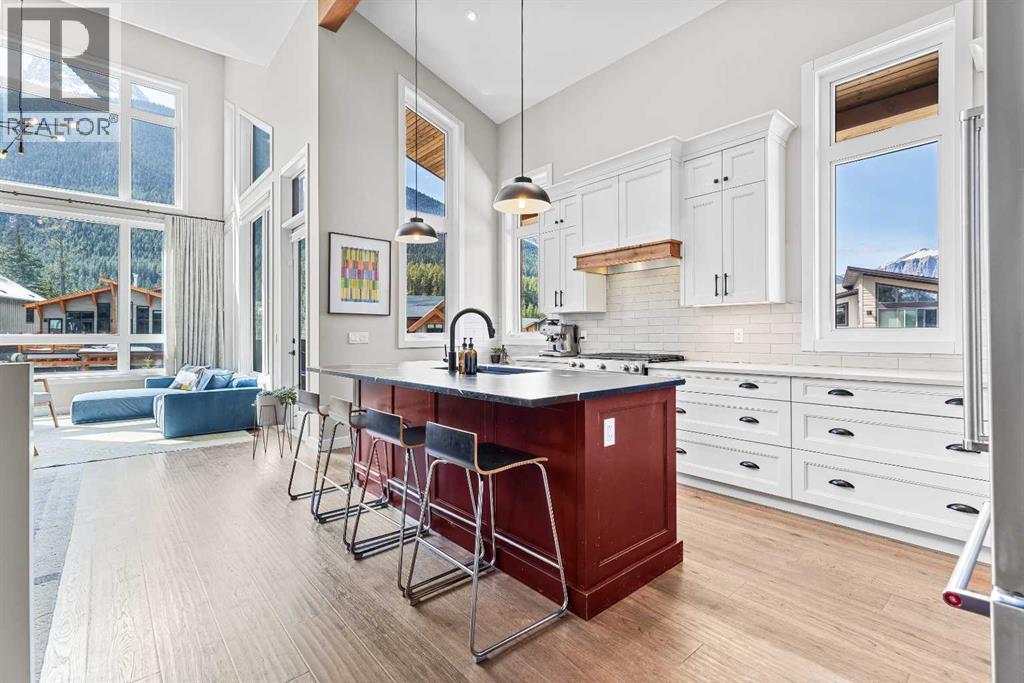 414 Stewart Creek Close, Canmore, Alberta  T1W 0L7 - Photo 19 - A2212238