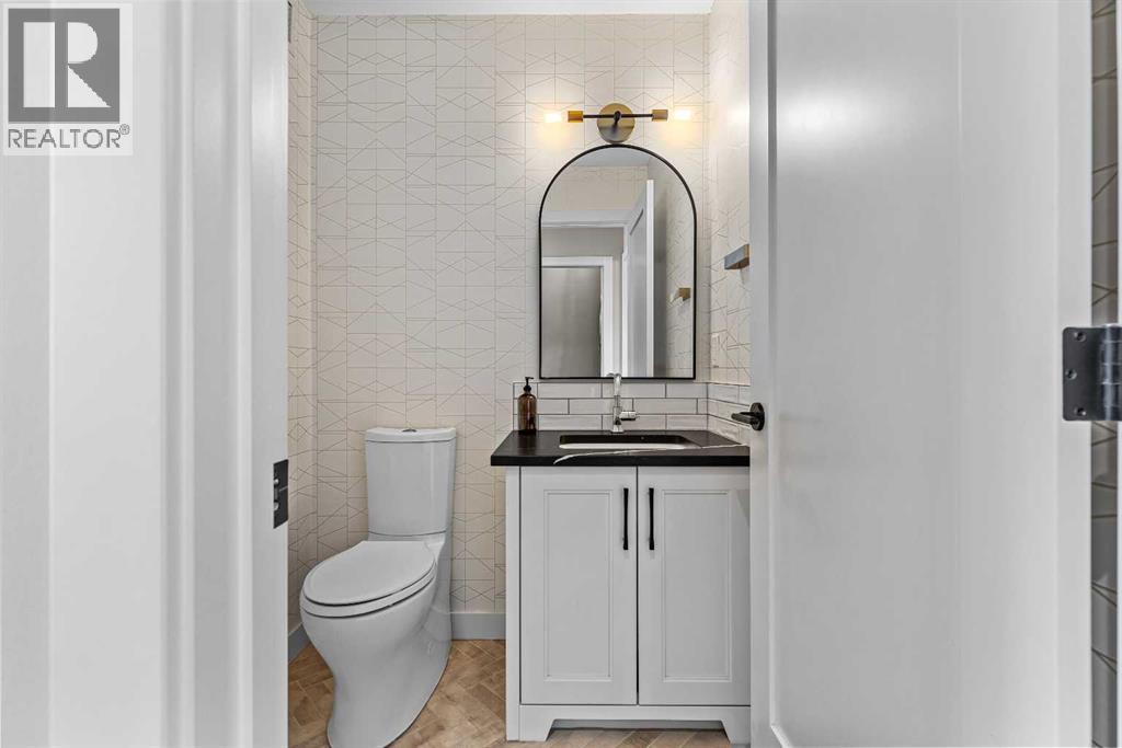 414 Stewart Creek Close, Canmore, Alberta  T1W 0L7 - Photo 35 - A2212238