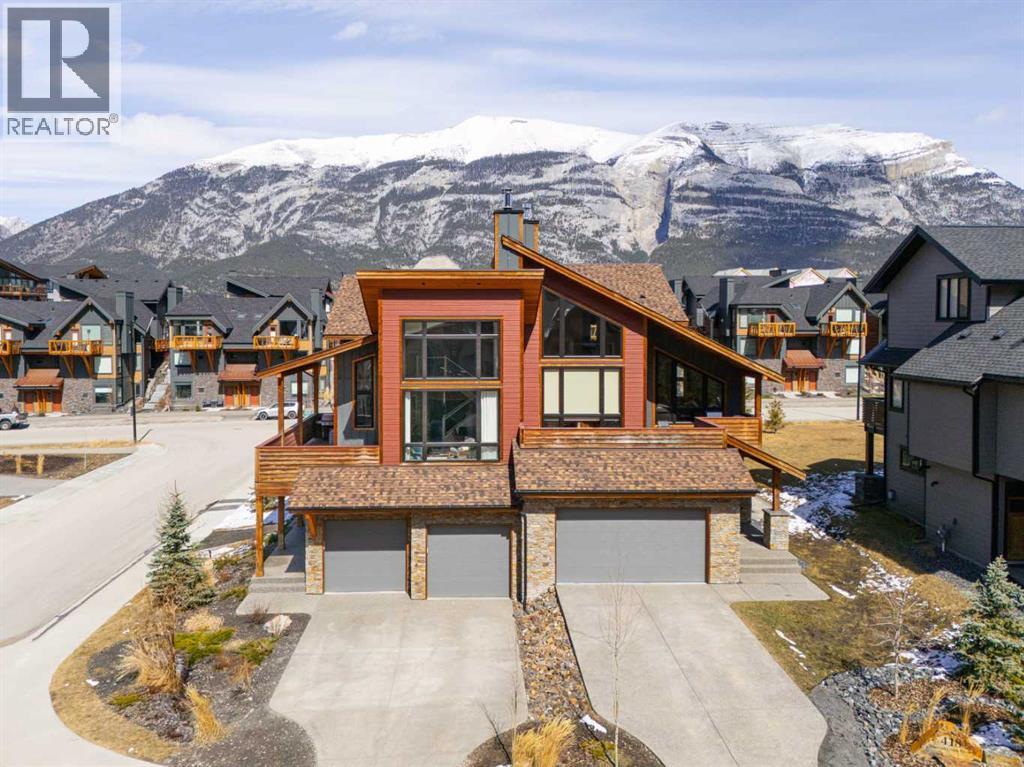 414 Stewart Creek Close, Canmore, Alberta  T1W 0L7 - Photo 2 - A2212238