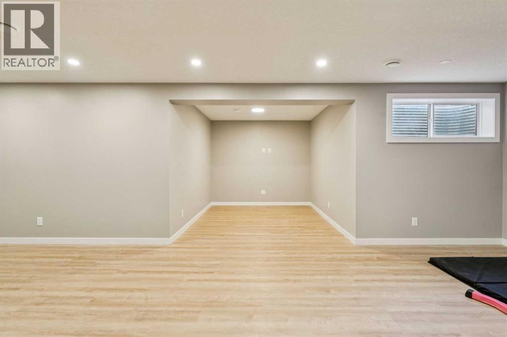 7728 Springbank Way Sw, Calgary, Alberta  T3H 4L8 - Photo 34 - A2249079