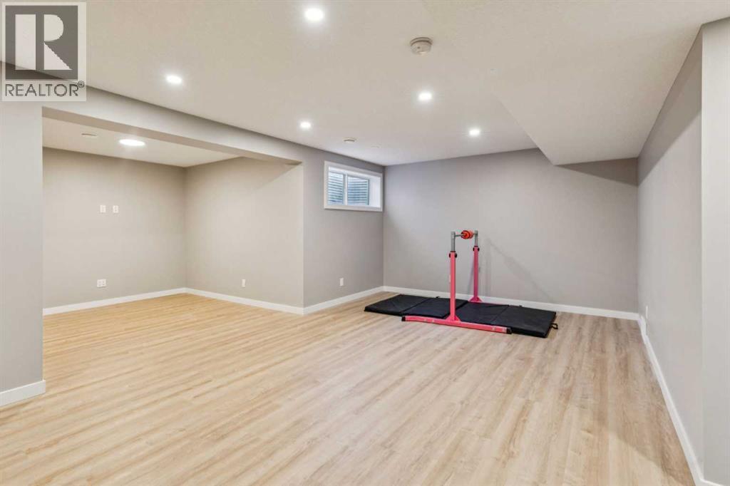 7728 Springbank Way Sw, Calgary, Alberta  T3H 4L8 - Photo 32 - A2249079