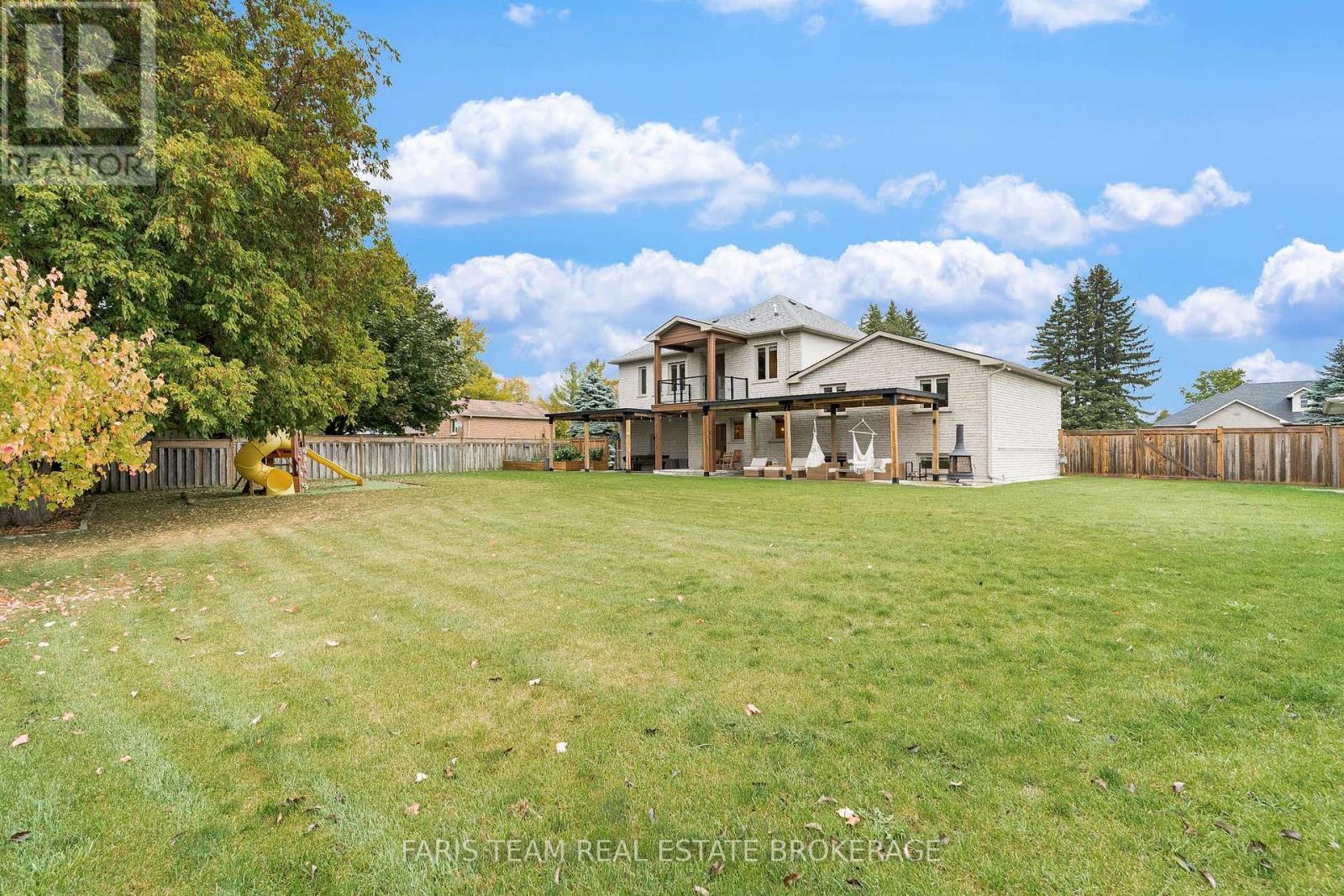 848 Church Drive, Innisfil (Lefroy), Ontario  L0L 1K0 - Photo 44 - N12460086