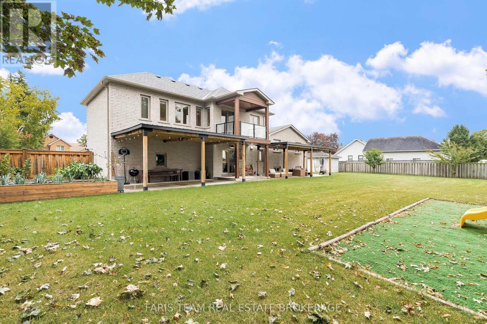 848 Church Drive, Innisfil (Lefroy), Ontario  L0L 1K0 - Photo 46 - N12460086