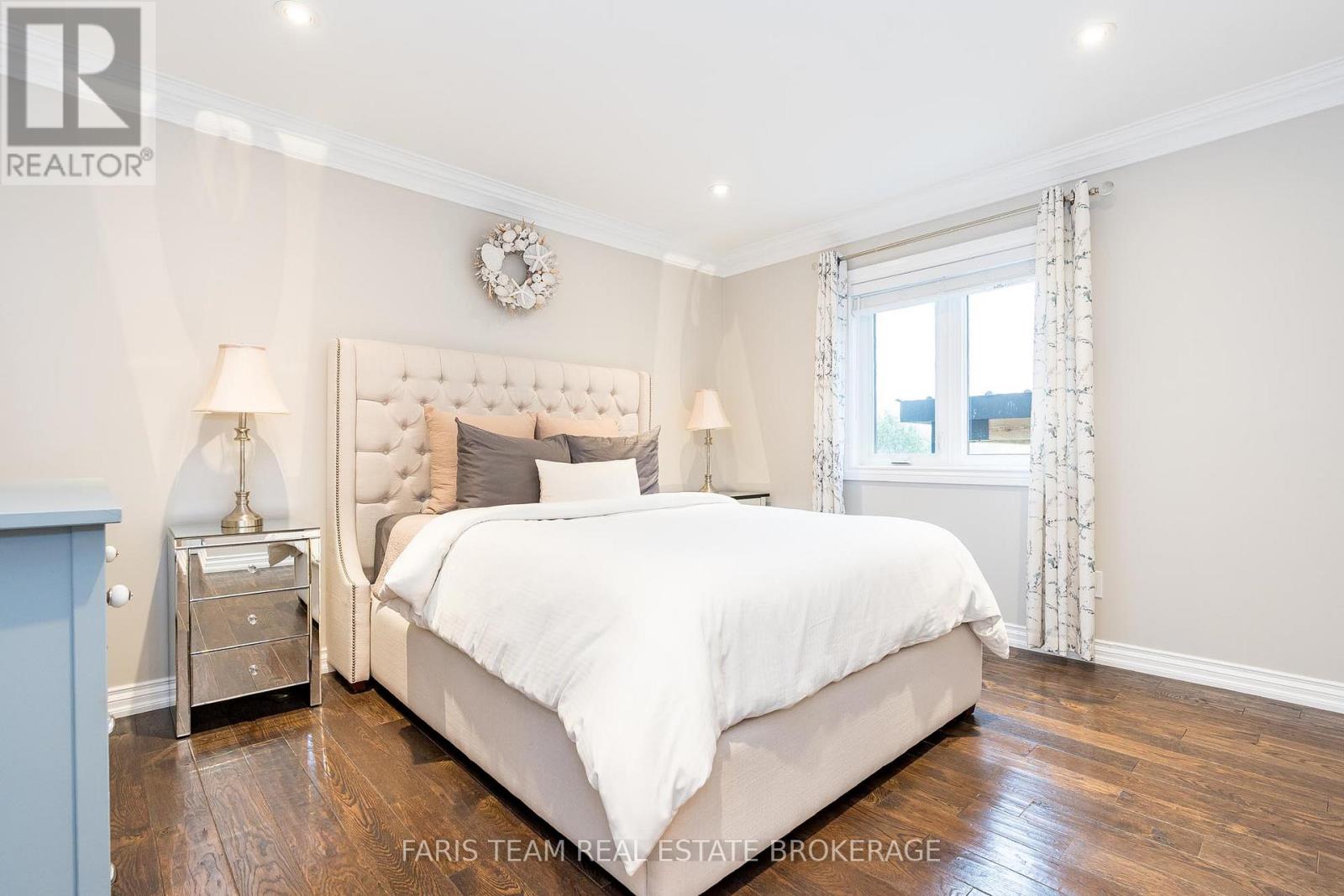 848 Church Drive, Innisfil (Lefroy), Ontario  L0L 1K0 - Photo 27 - N12460086