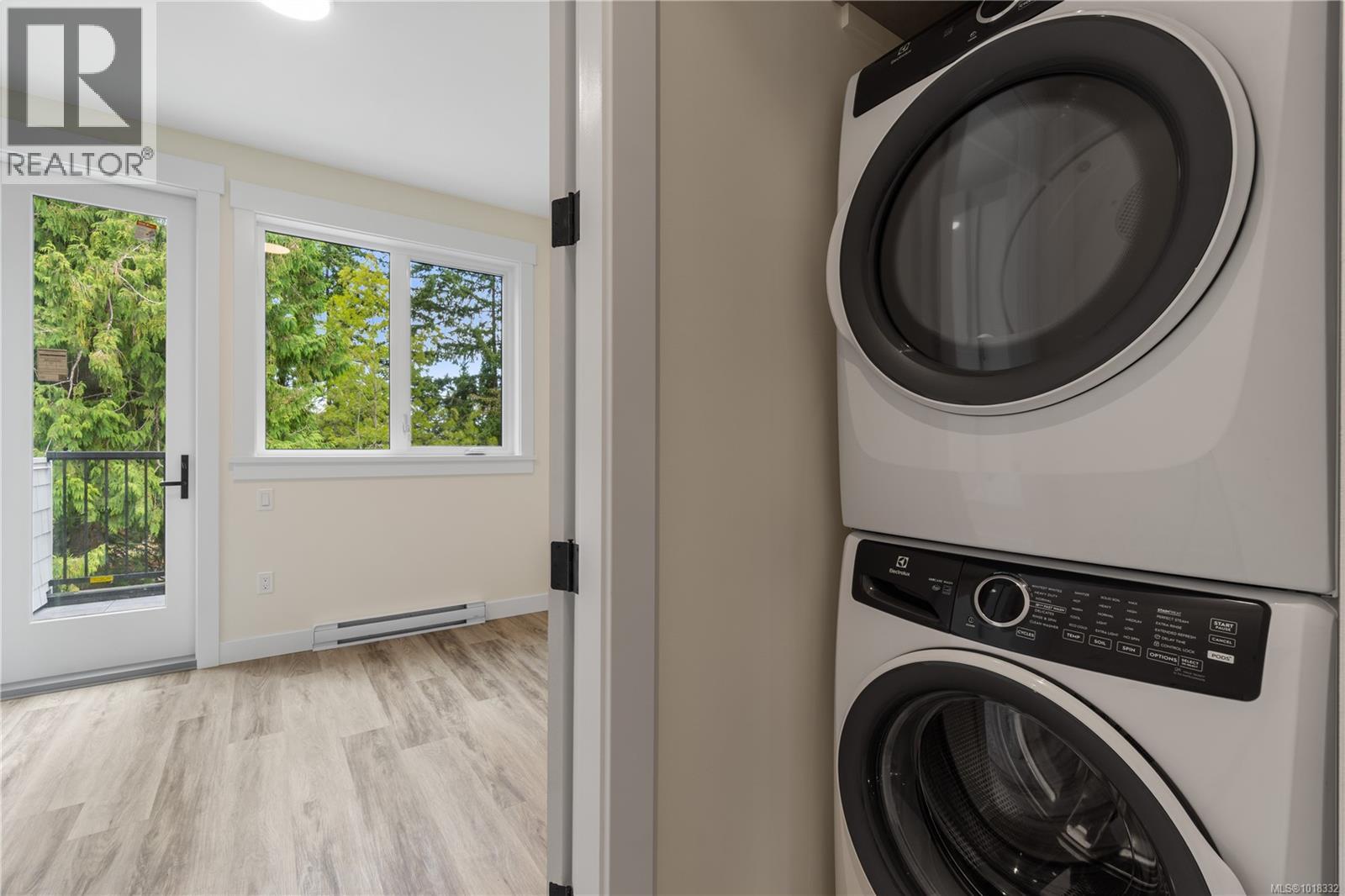 149 First Ave W, Qualicum Beach, British Columbia  V9K 1G9 - Photo 37 - 1018332