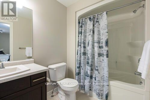 41 - 1924 Cedarhollow Boulevard, London North, Ontario  N5X 0K3 - Photo 31 - X12485587