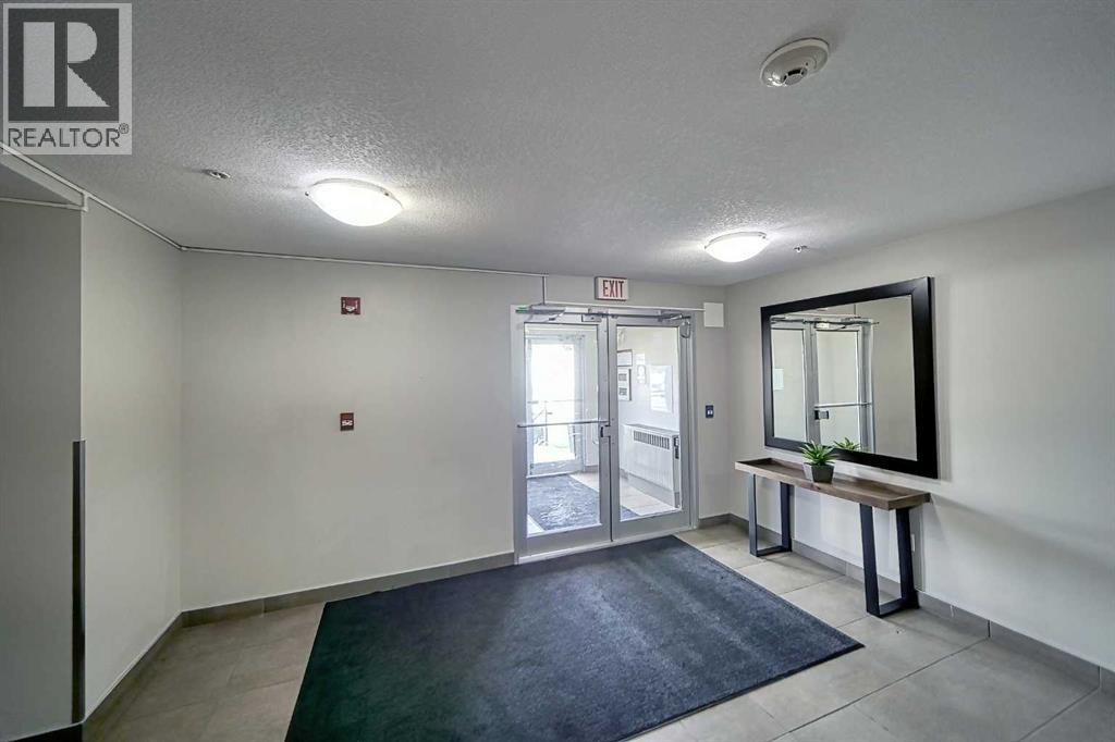 231, 11 Millrise Drive Sw, Calgary, Alberta  T2Y 0K7 - Photo 2 - A2261892