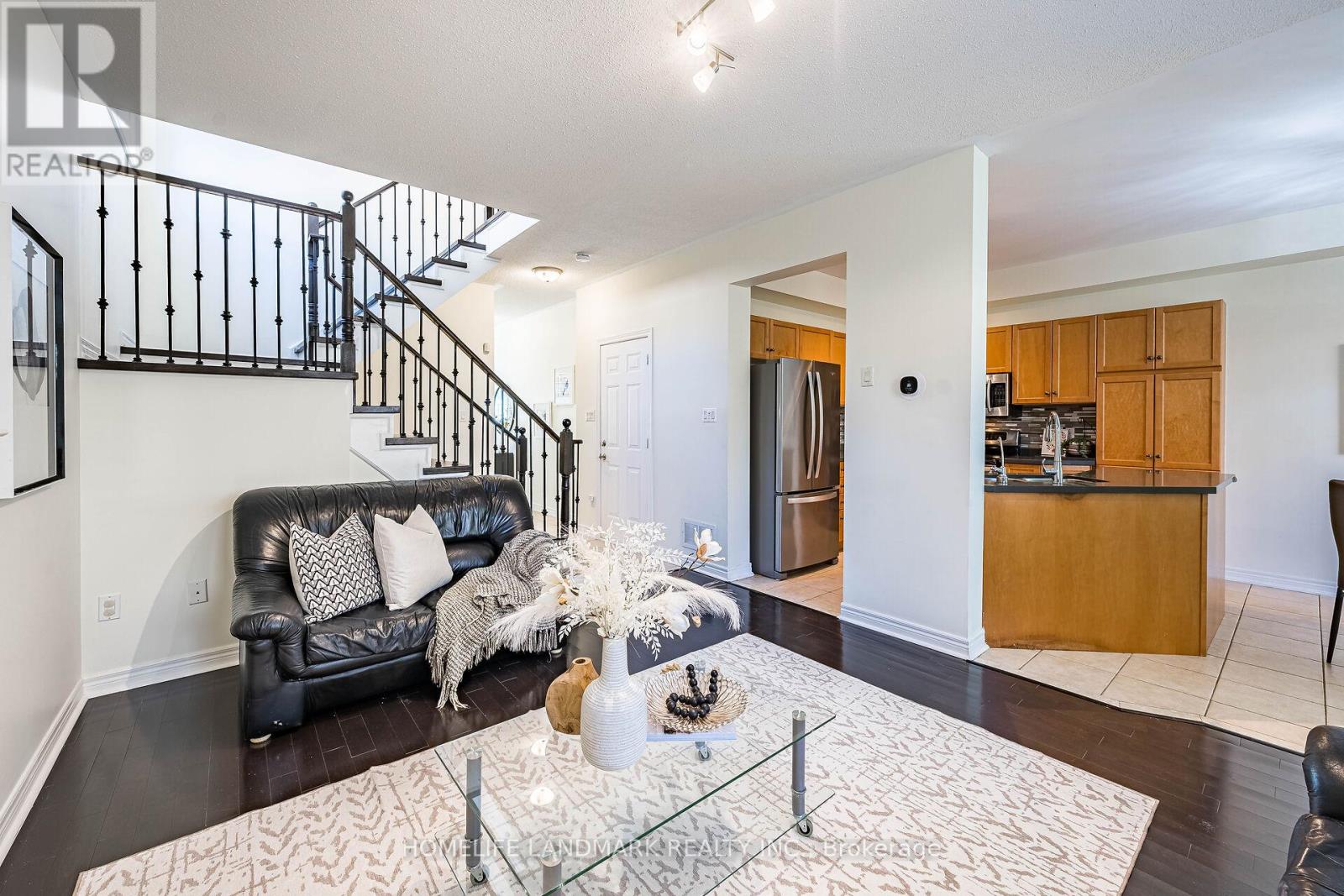 78 Longwood Avenue, Richmond Hill, Ontario  L4E 4A6 - Photo 9 - N12484756