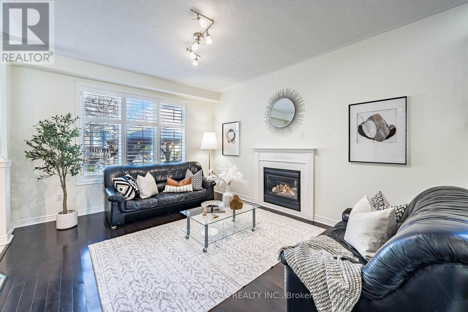 78 Longwood Avenue, Richmond Hill, Ontario  L4E 4A6 - Photo 7 - N12484756