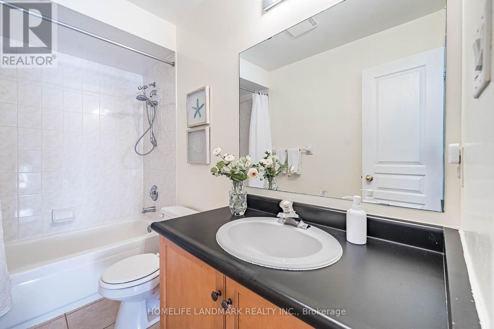 78 Longwood Avenue, Richmond Hill, Ontario  L4E 4A6 - Photo 39 - N12484756