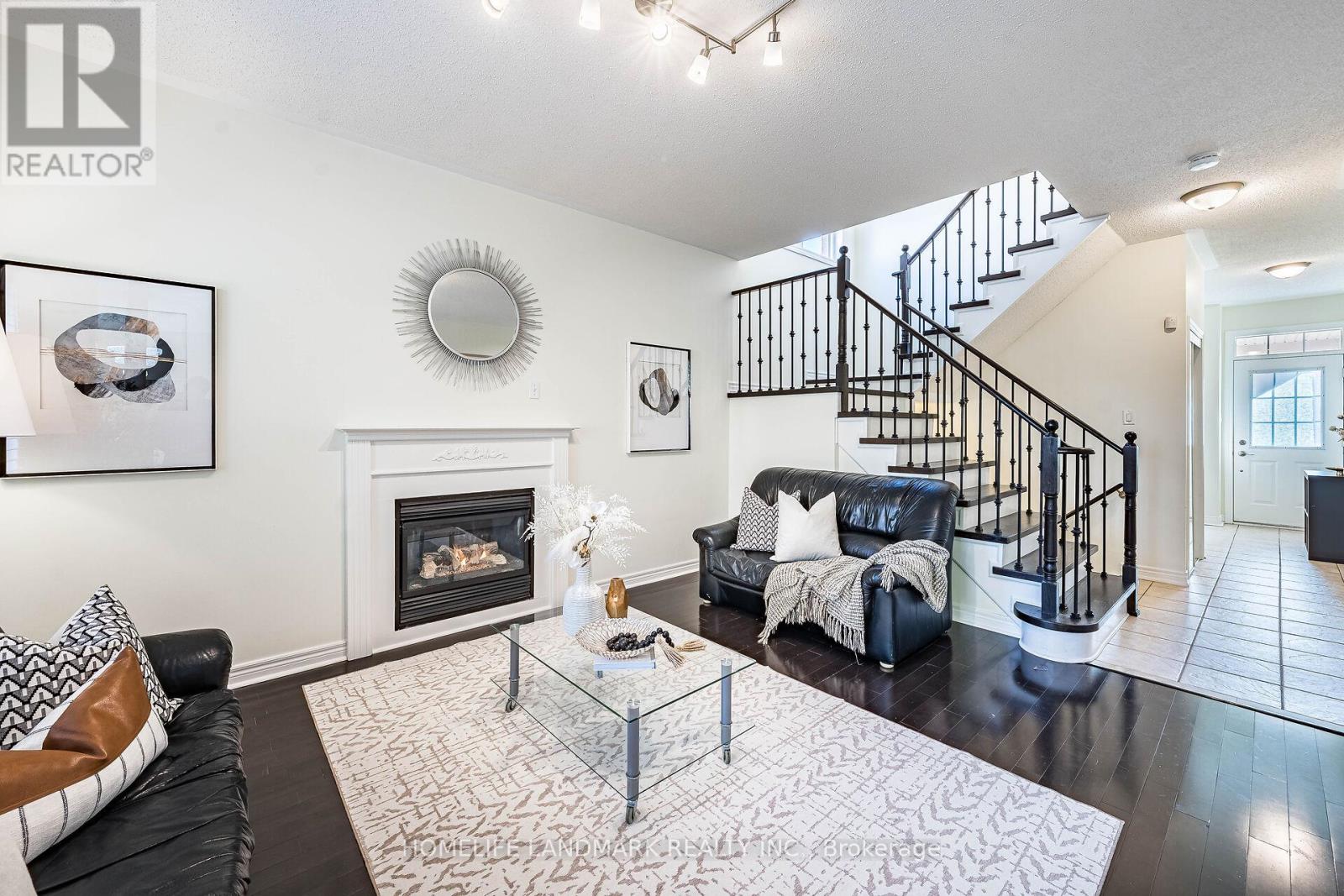 78 Longwood Avenue, Richmond Hill, Ontario  L4E 4A6 - Photo 8 - N12484756