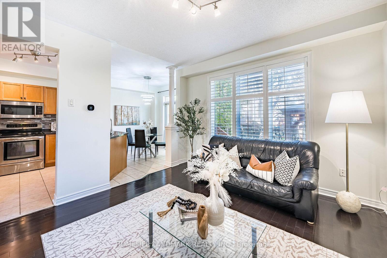 78 Longwood Avenue, Richmond Hill, Ontario  L4E 4A6 - Photo 10 - N12484756