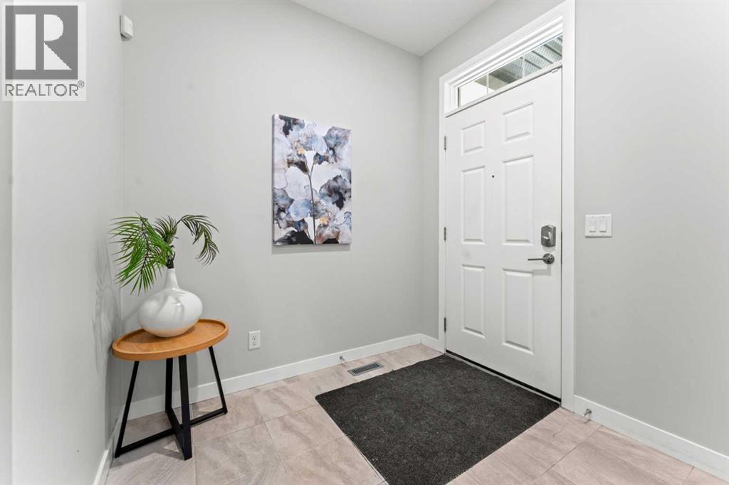 23 Seton Rise Se, Calgary, Alberta  T3M 2V3 - Photo 5 - A2262431