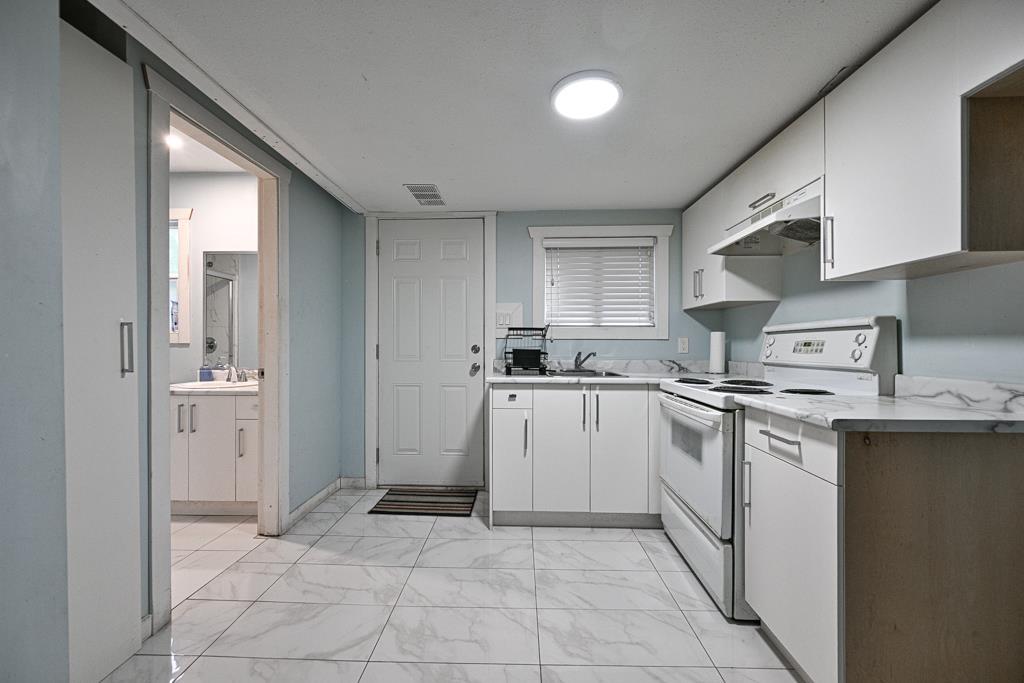 14346 68b Avenue, Surrey, British Columbia  V3W 8X1 - Photo 21 - R3061825