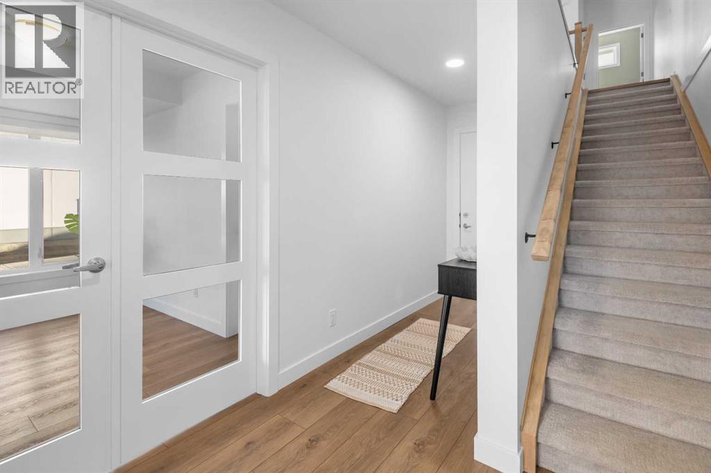 8305 8 Avenue Sw, Calgary, Alberta  T3H 0C3 - Photo 2 - A2266099