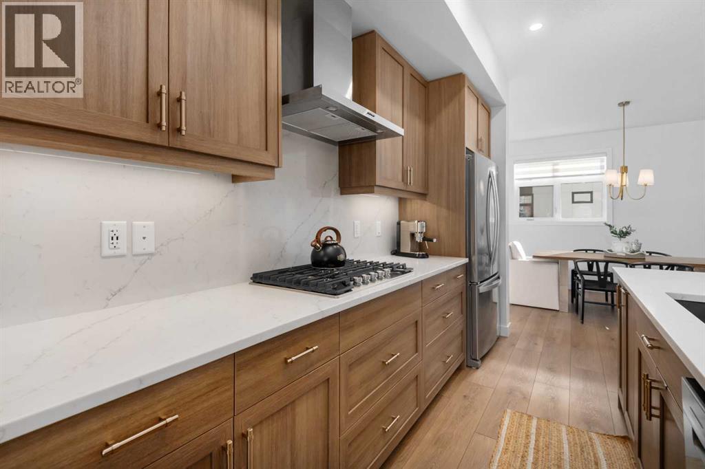 8305 8 Avenue Sw, Calgary, Alberta  T3H 0C3 - Photo 10 - A2266099