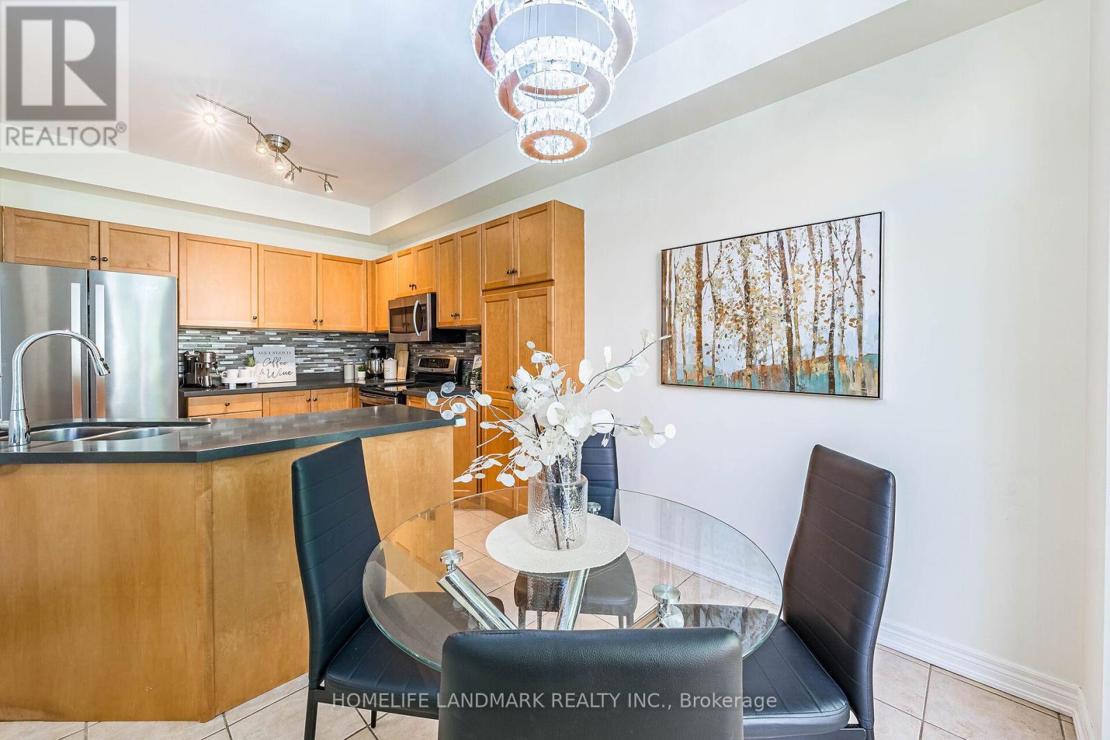 78 Longwood Avenue, Richmond Hill, Ontario  L4E 4A6 - Photo 12 - N12484756