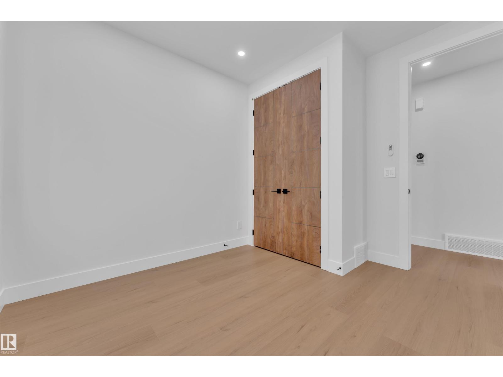 121 29a St Sw, Edmonton, Alberta  T6X 3E1 - Photo 13 - E4463735