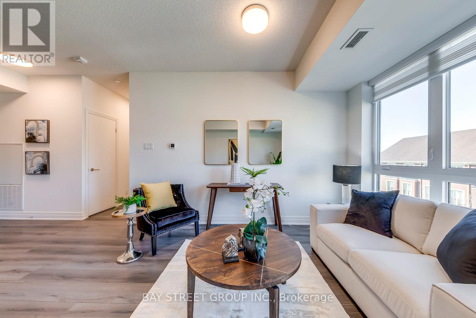 327 - 101 Cathedral High Street, Markham, Ontario  L6C 3L8 - Photo 18 - N12485401