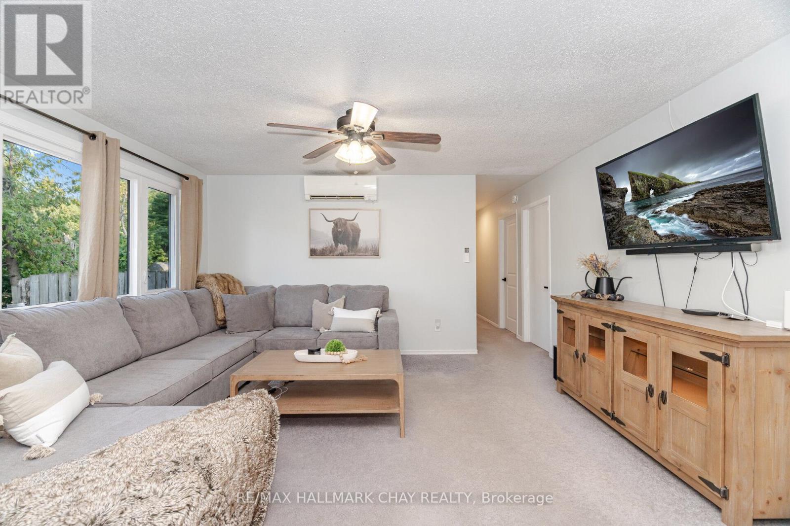 731 Pinegrove Avenue, Innisfil, Ontario  L9S 2K3 - Photo 17 - N12485433