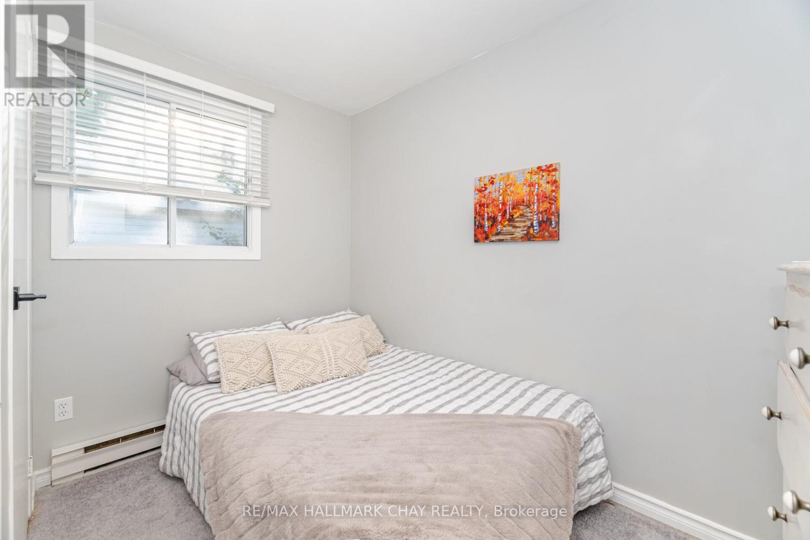 731 Pinegrove Avenue, Innisfil, Ontario  L9S 2K3 - Photo 28 - N12485433