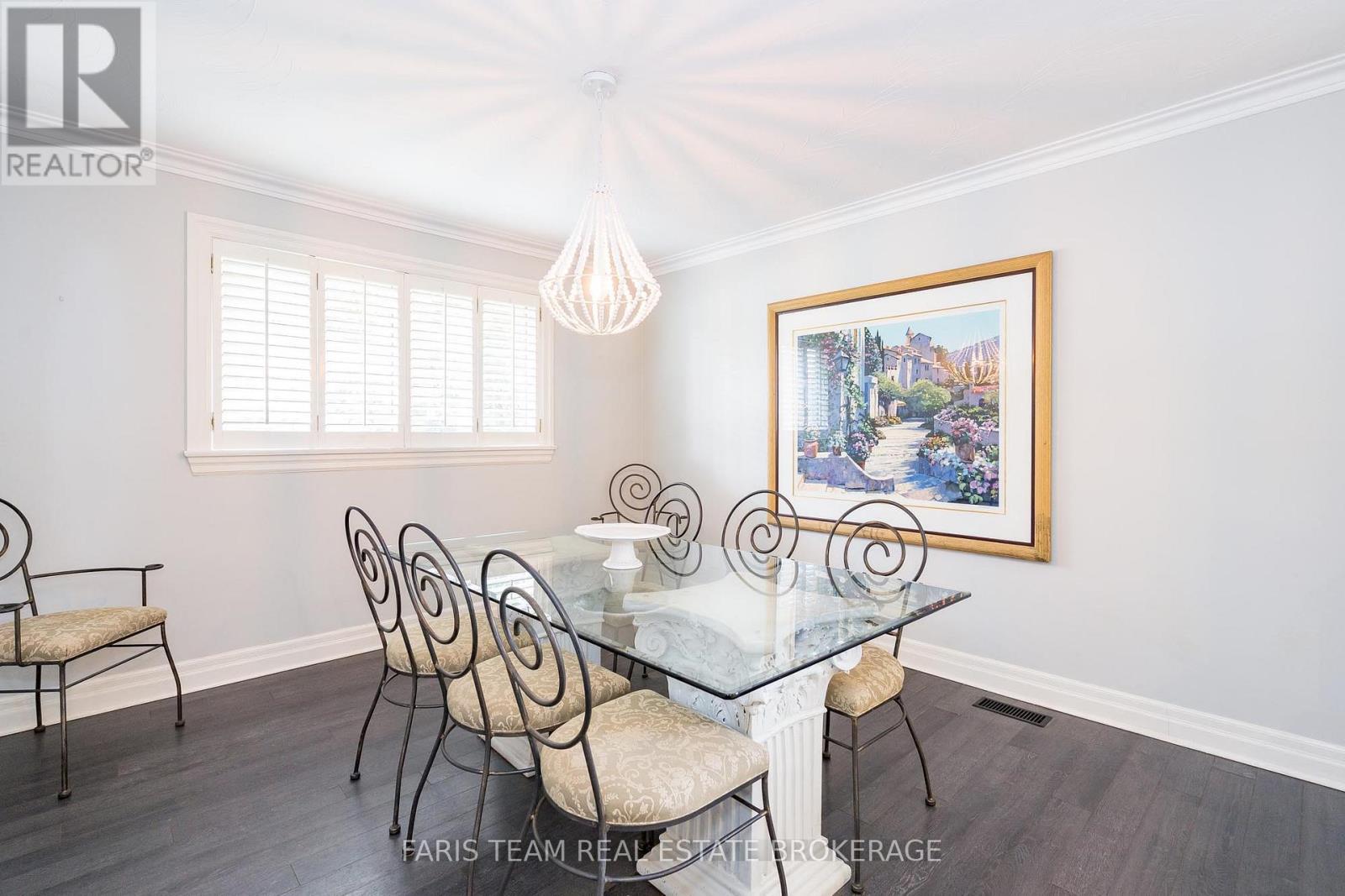 52 May Avenue, Richmond Hill, Ontario  L4C 3S6 - Photo 12 - N12485436