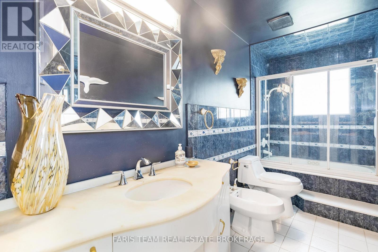 52 May Avenue, Richmond Hill, Ontario  L4C 3S6 - Photo 22 - N12485436