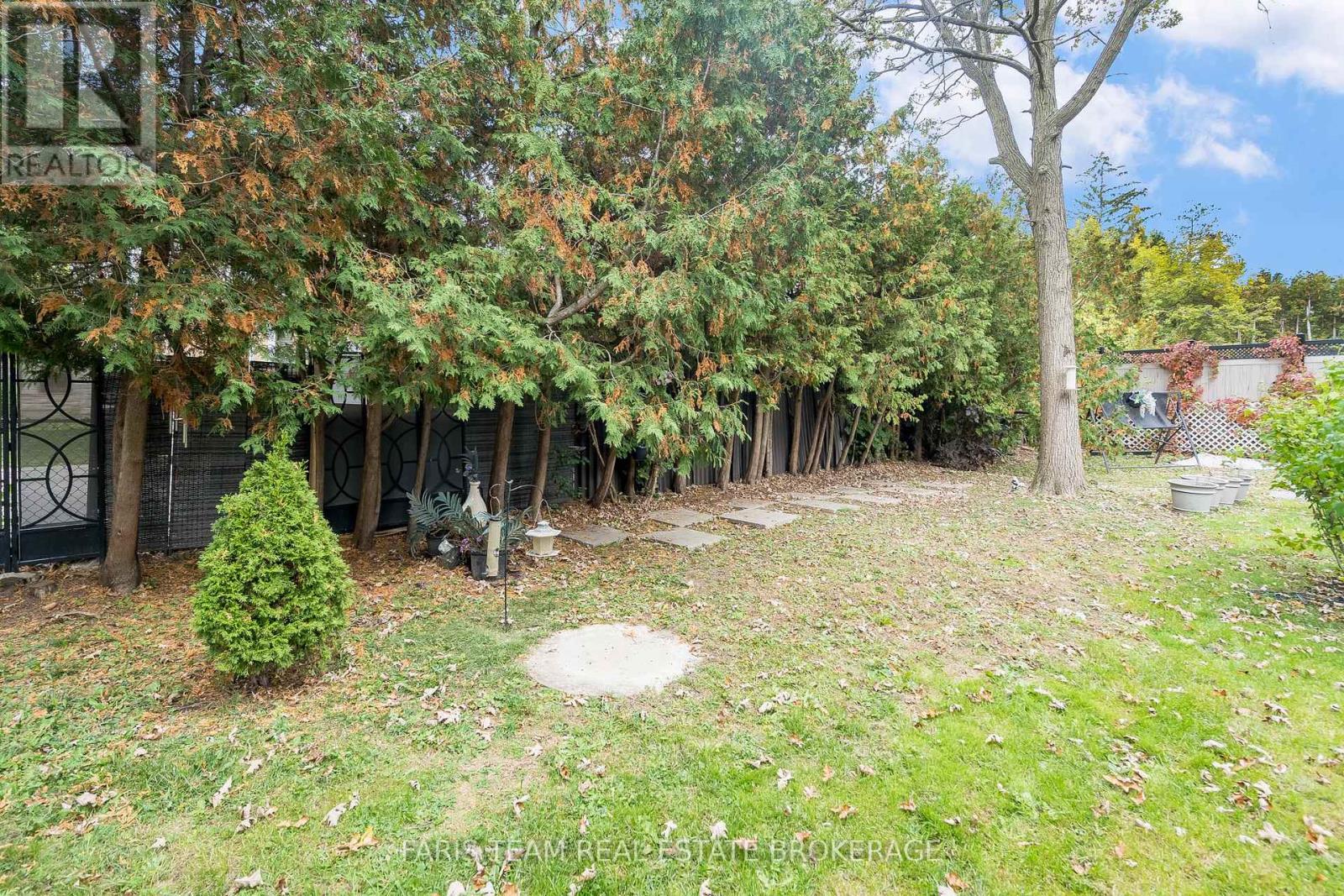 52 May Avenue, Richmond Hill, Ontario  L4C 3S6 - Photo 34 - N12485436