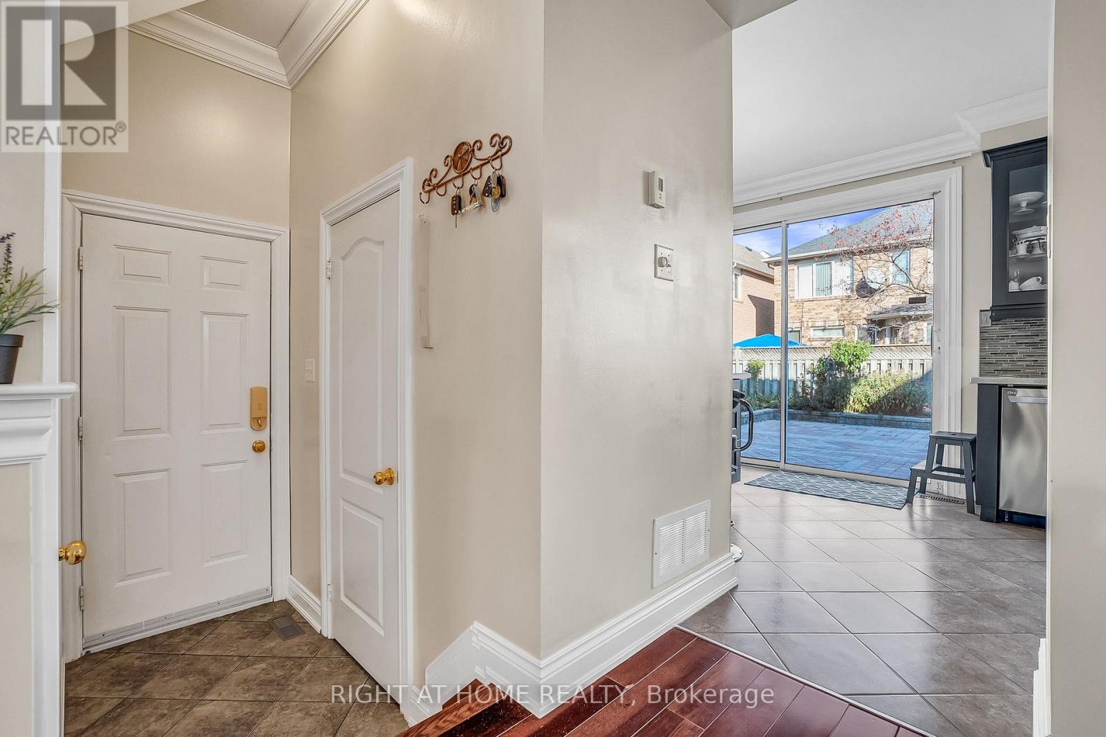 421 John Deisman Boulevard, Vaughan, Ontario  L6A 3G2 - Photo 23 - N12485470