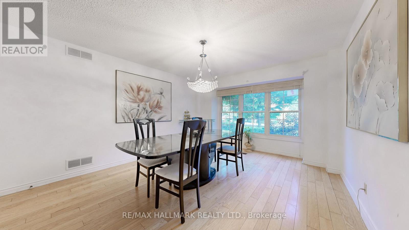 23 Forfardale Road, Whitchurch-Stouffville, Ontario  L4A 7X3 - Photo 17 - N12485472