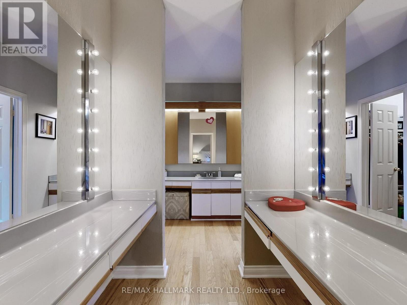 23 Forfardale Road, Whitchurch-Stouffville, Ontario  L4A 7X3 - Photo 26 - N12485472