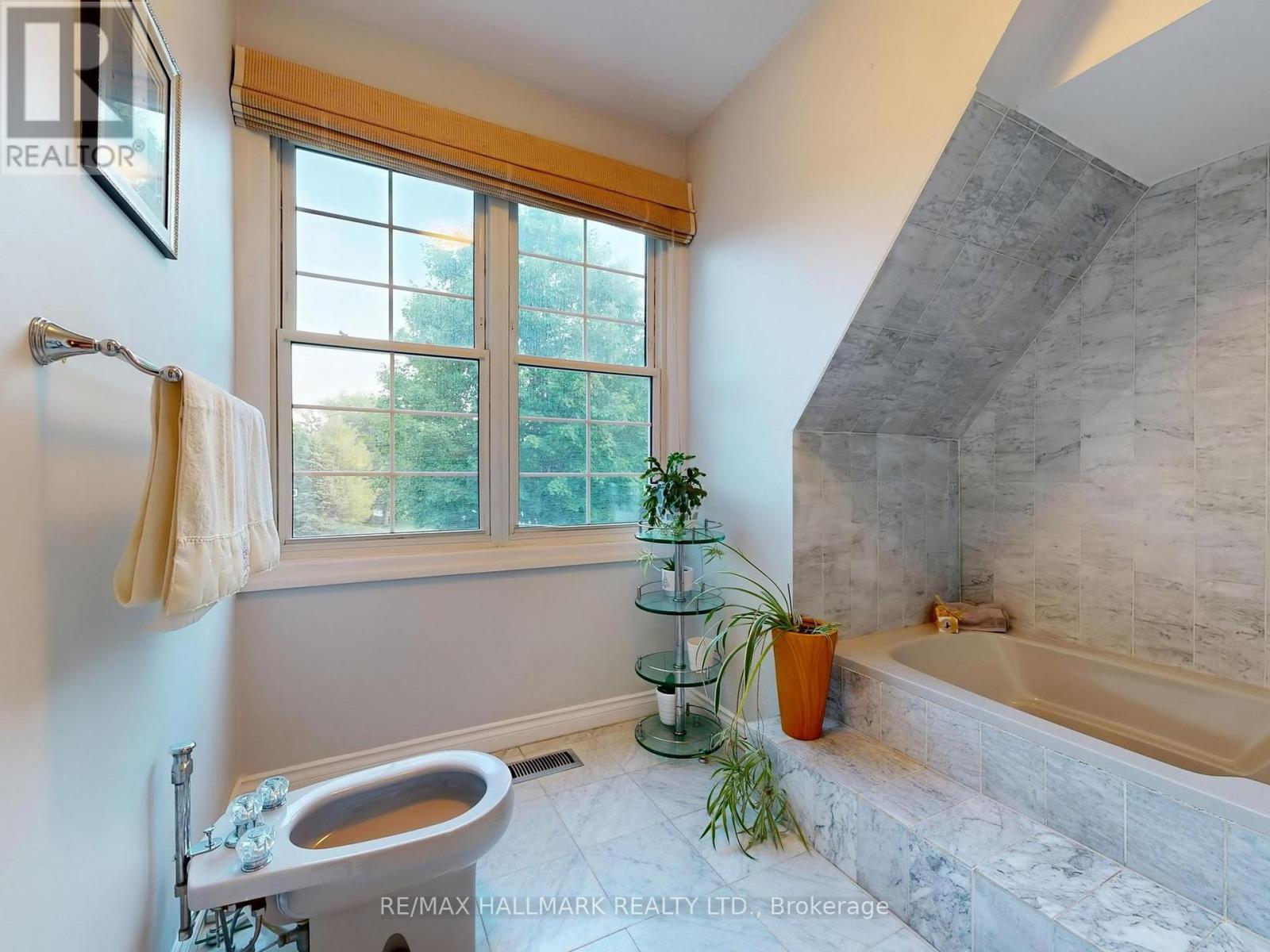 23 Forfardale Road, Whitchurch-Stouffville, Ontario  L4A 7X3 - Photo 27 - N12485472