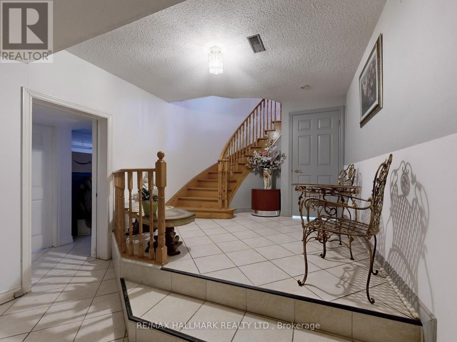 23 Forfardale Road, Whitchurch-Stouffville, Ontario  L4A 7X3 - Photo 31 - N12485472