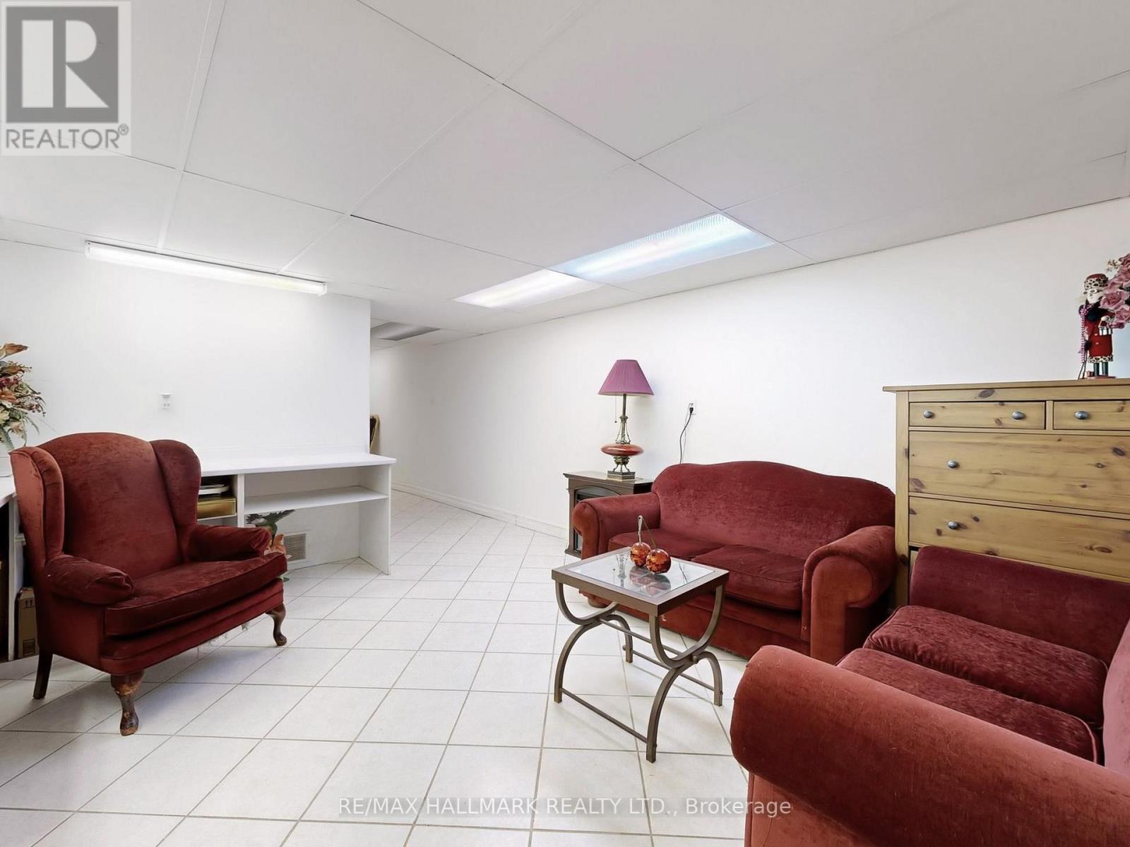 23 Forfardale Road, Whitchurch-Stouffville, Ontario  L4A 7X3 - Photo 32 - N12485472