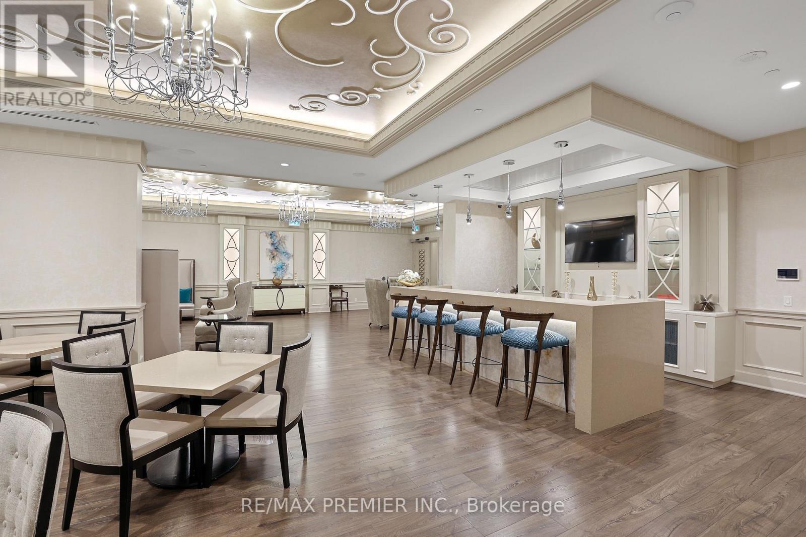 1411 - 9085 Jane Street, Vaughan, Ontario  L4K 0L8 - Photo 7 - N12485486